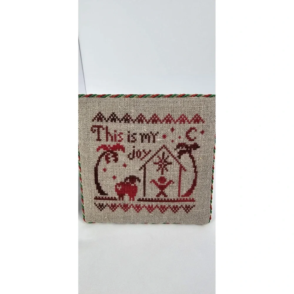 Lot of  2 Framed Cross Stitch Plaques Faith Quote &‎ Christmas Nativity